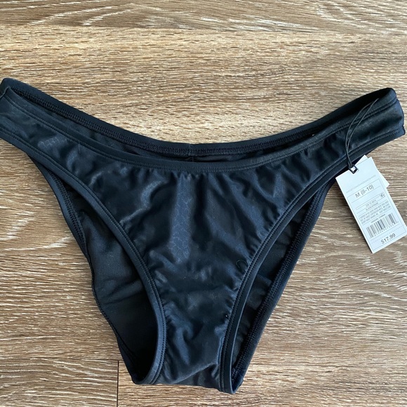 Black high leg bikini bottom - Picture 3 of 3